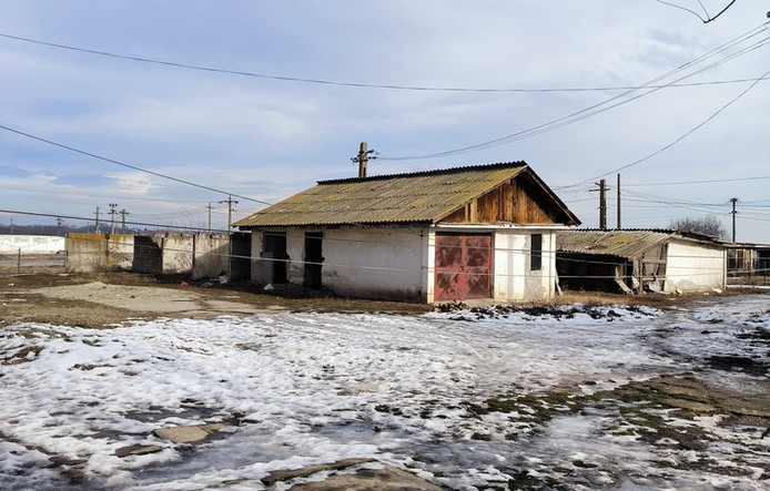 ce222a_085ff14bd33f4ea3b1927ecea2d25cbb~mv2